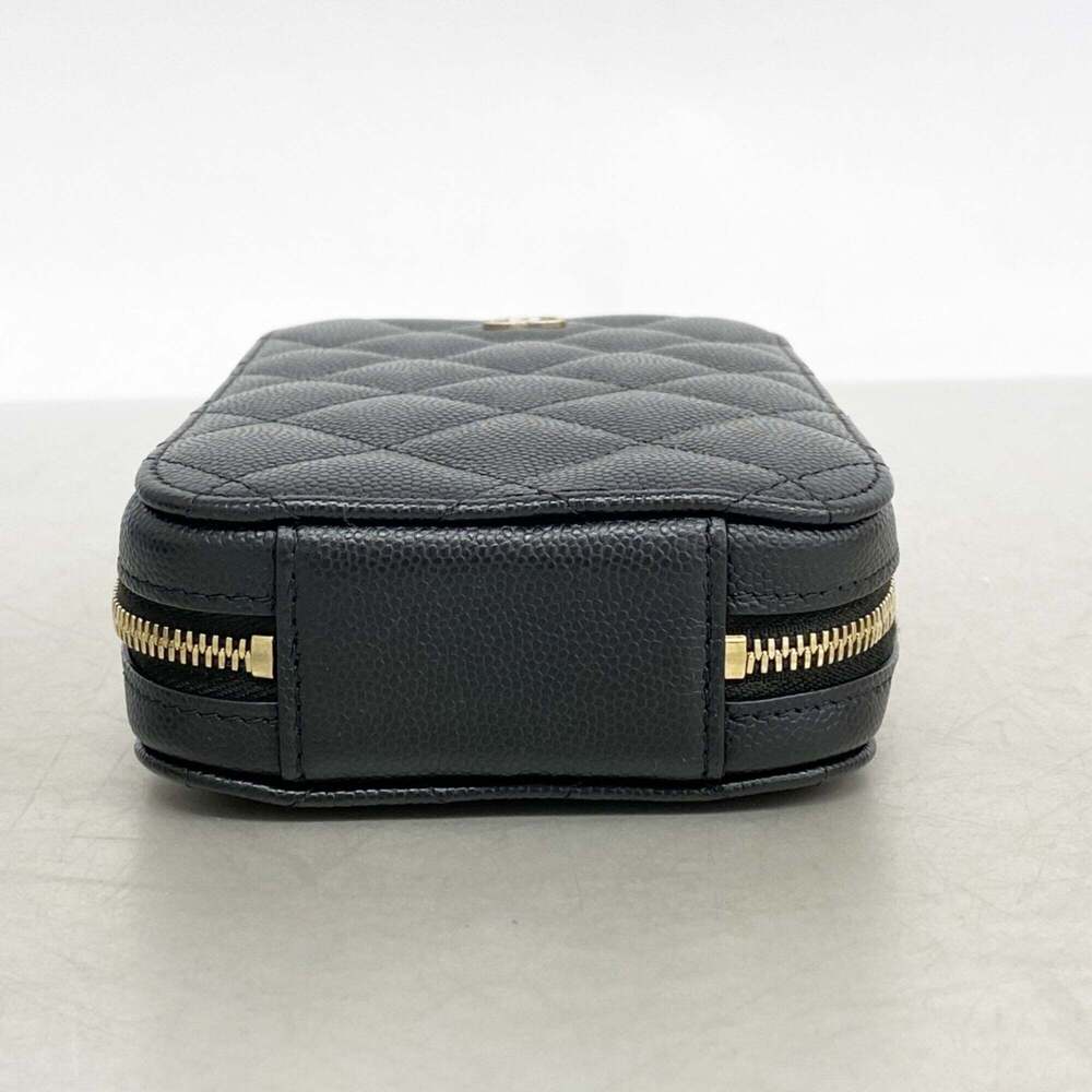 CHANEL Black Caviar Leather Shoulder Bag - Picture 3 of 7